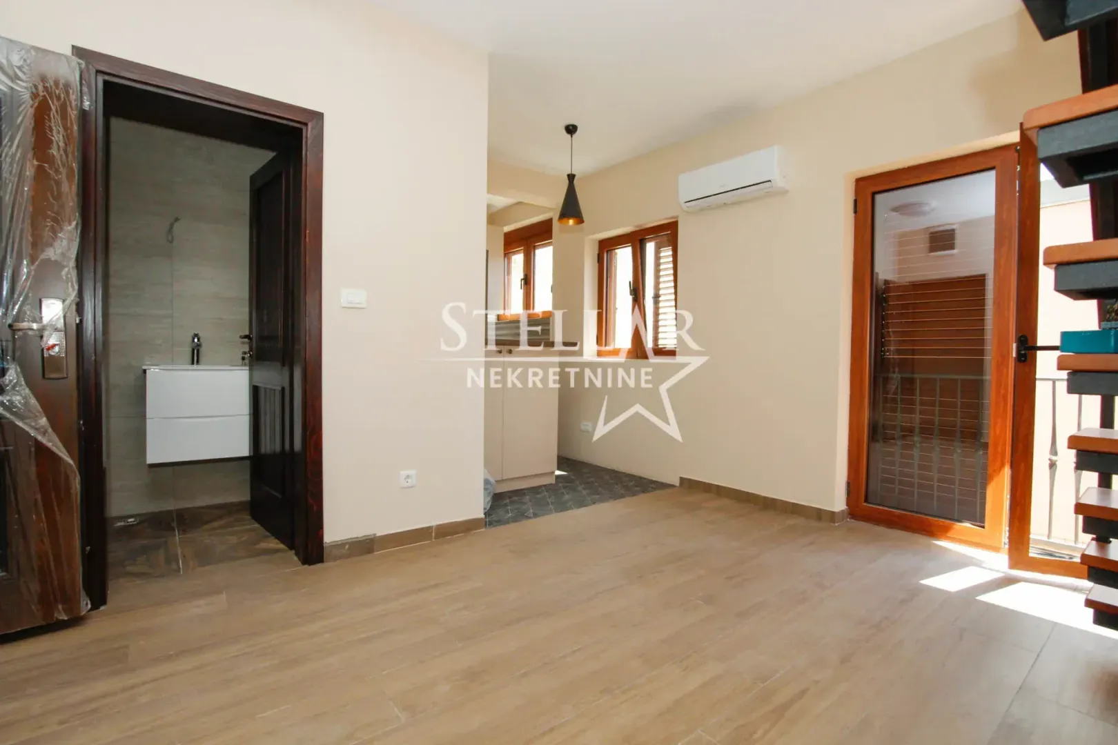 Rent, one bedroom apartment, 35m², Stara Varoš, Podgorica