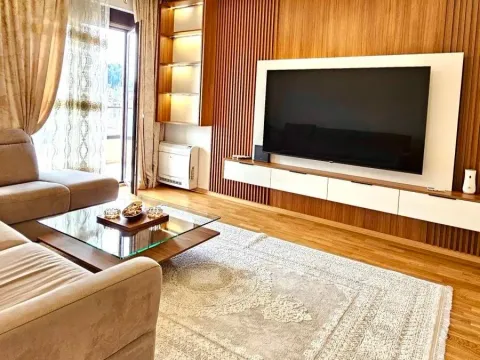 Rent, one bedroom apartment, 88m², Stara Varoš, Podgorica - image 3