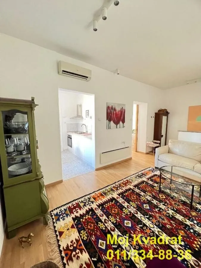Izdavanje, dvosoban stan, 45m², Stari Grad, Beograd