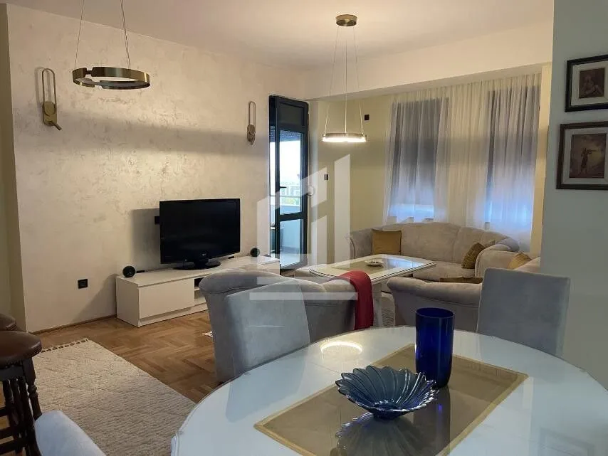 Rent, two bedroom apartment, 76m², Centar, Podgorica