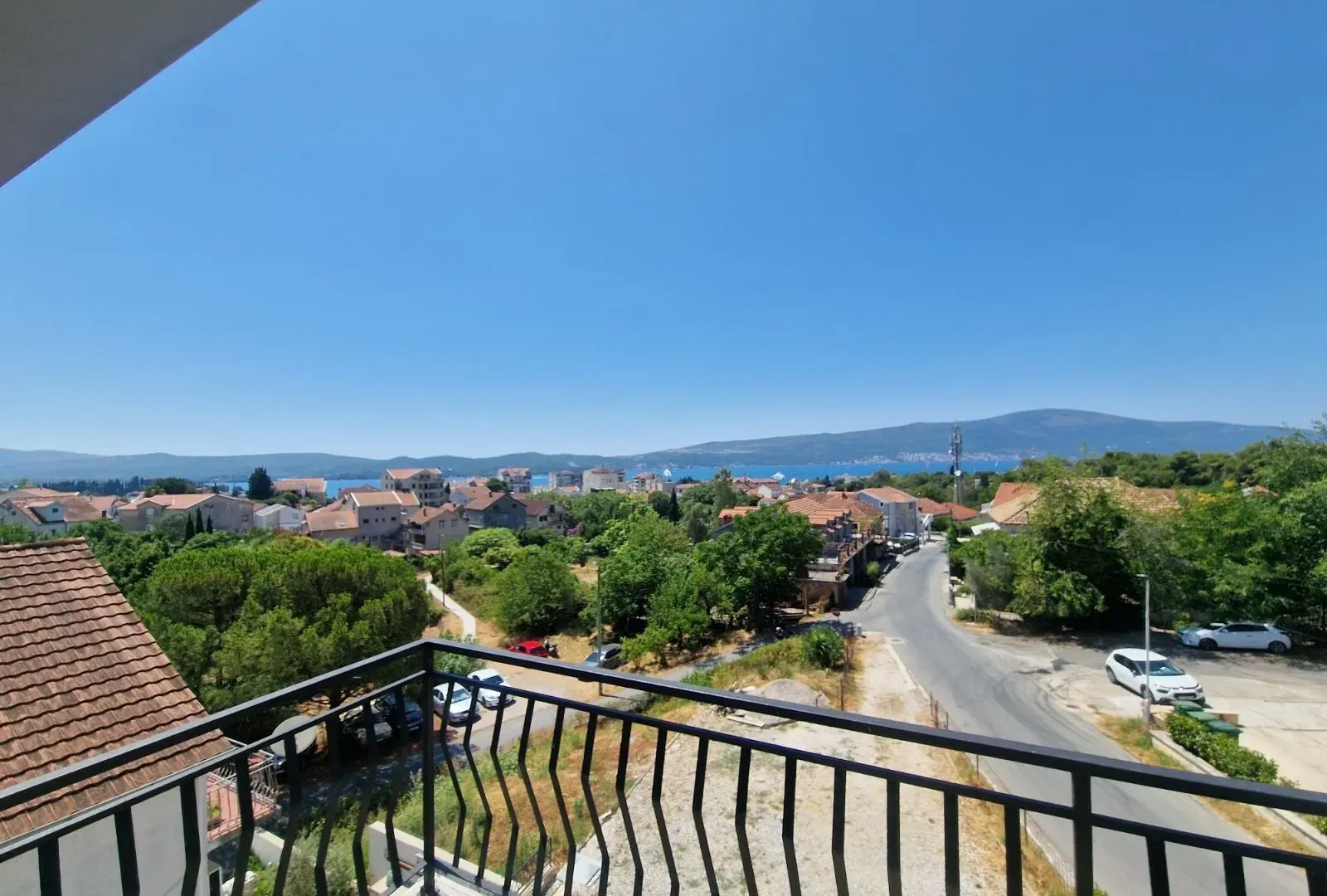 Sale, house, 590m², Tivat, Crna Gora