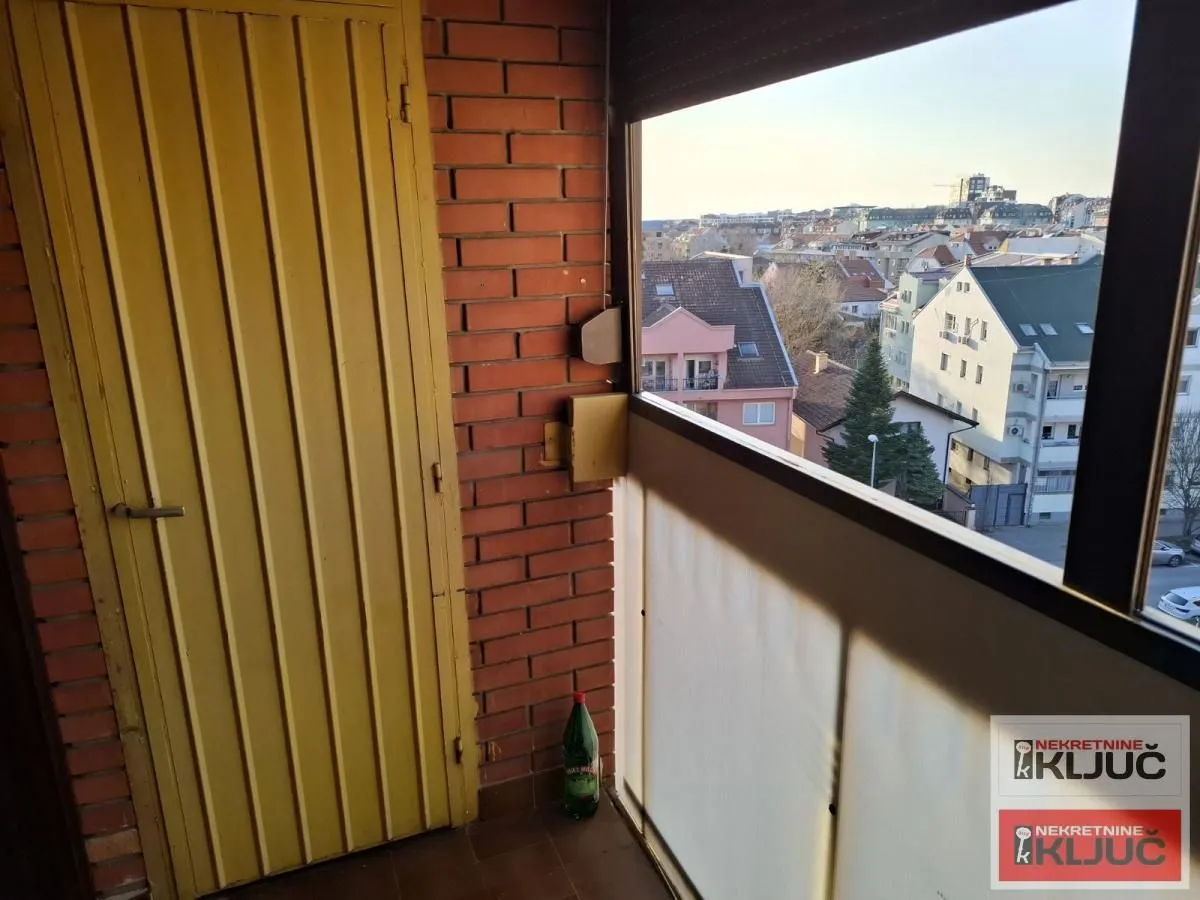 Izdavanje, garsonjera, 29m², Betanija, Novi Sad Sve Podlokacije
