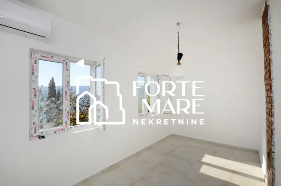 Prodaja, kuća, 40m², Sušćepan, Herceg Novi