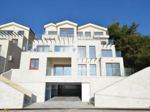 Sale, three bedroom apartment, 96m², Opatovo, Tivat