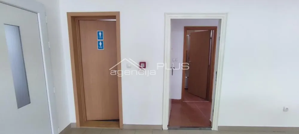 Sale, office space, 476m², Banja Koviljača, Loznica