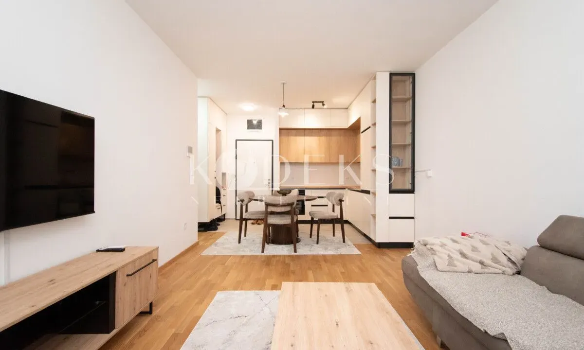 Izdavanje, jednosoban stan, 46m², Stari Aerodrom, Podgorica