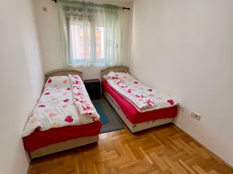 Prodaja, dvosoban stan, 69m², Stari Aerodrom, Podgorica - image 9
