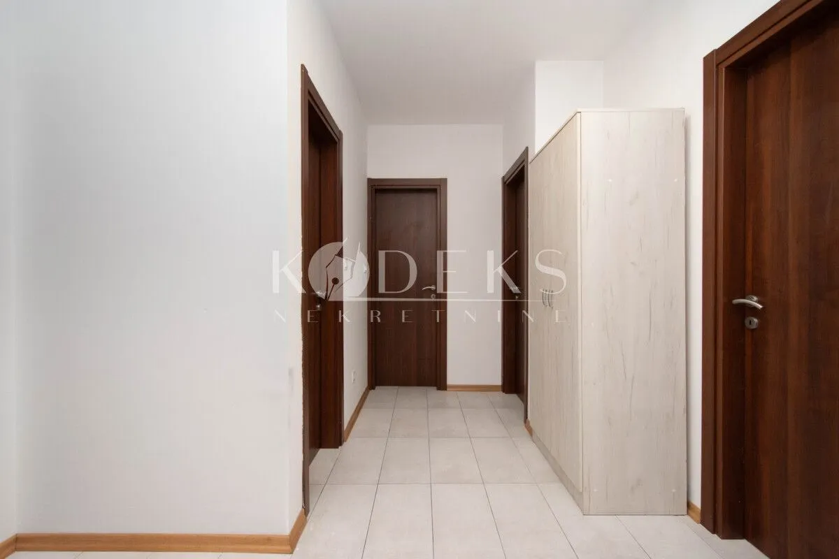 Prodaja, dvosoban stan, 66m², Ljubović, Podgorica