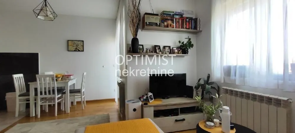 Prodaja, dvosoban stan, 38m², Ledine, Beograd