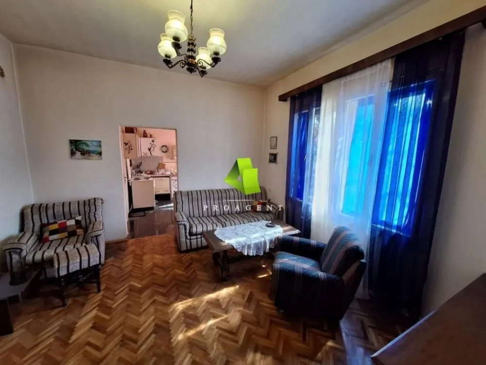 Rent, office space, 70m², Pantelej, Niš