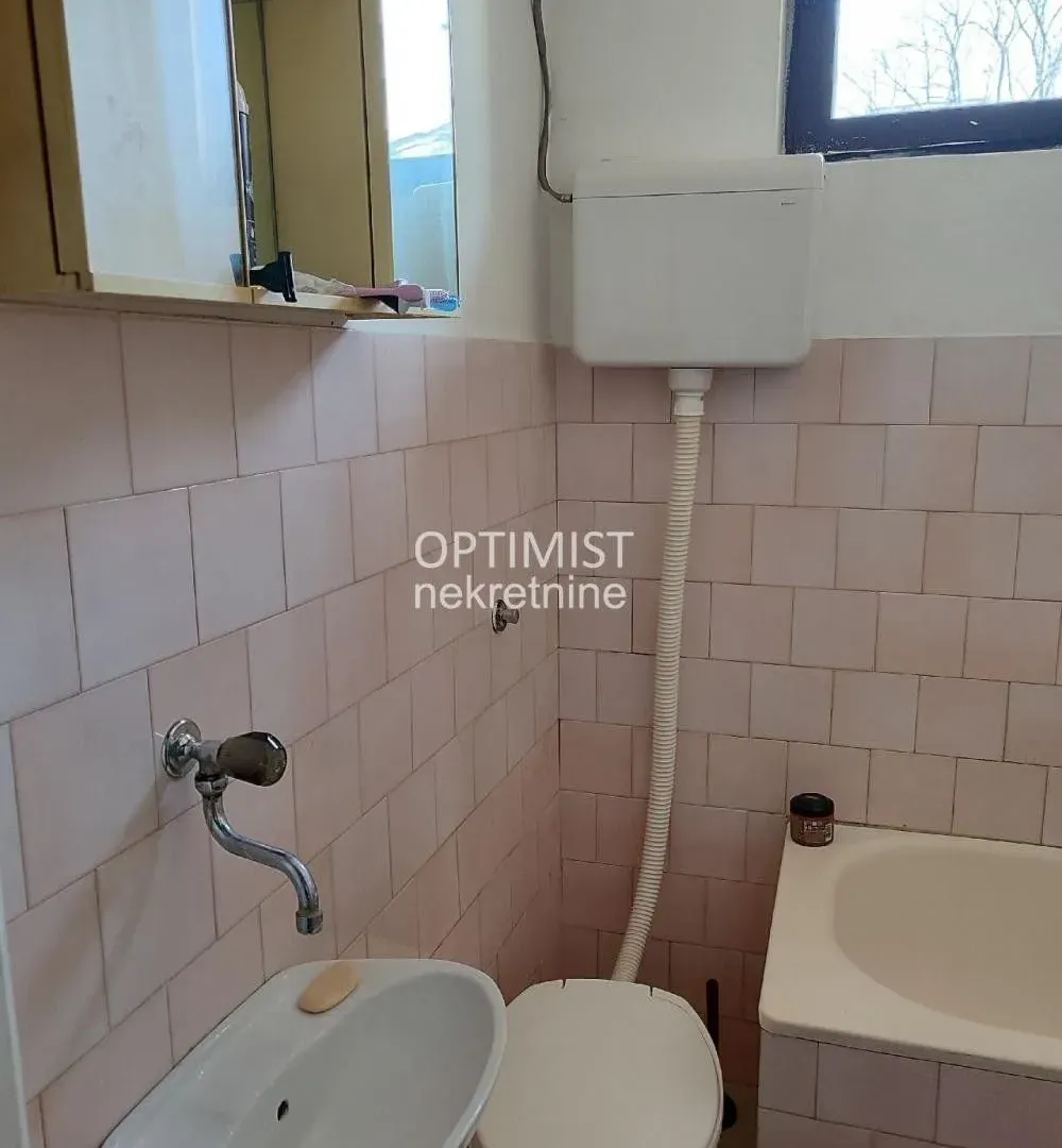 Prodaja, jednosoban stan, 37m², Gradska Bolnica, Zvezdara Sve Podlokacije