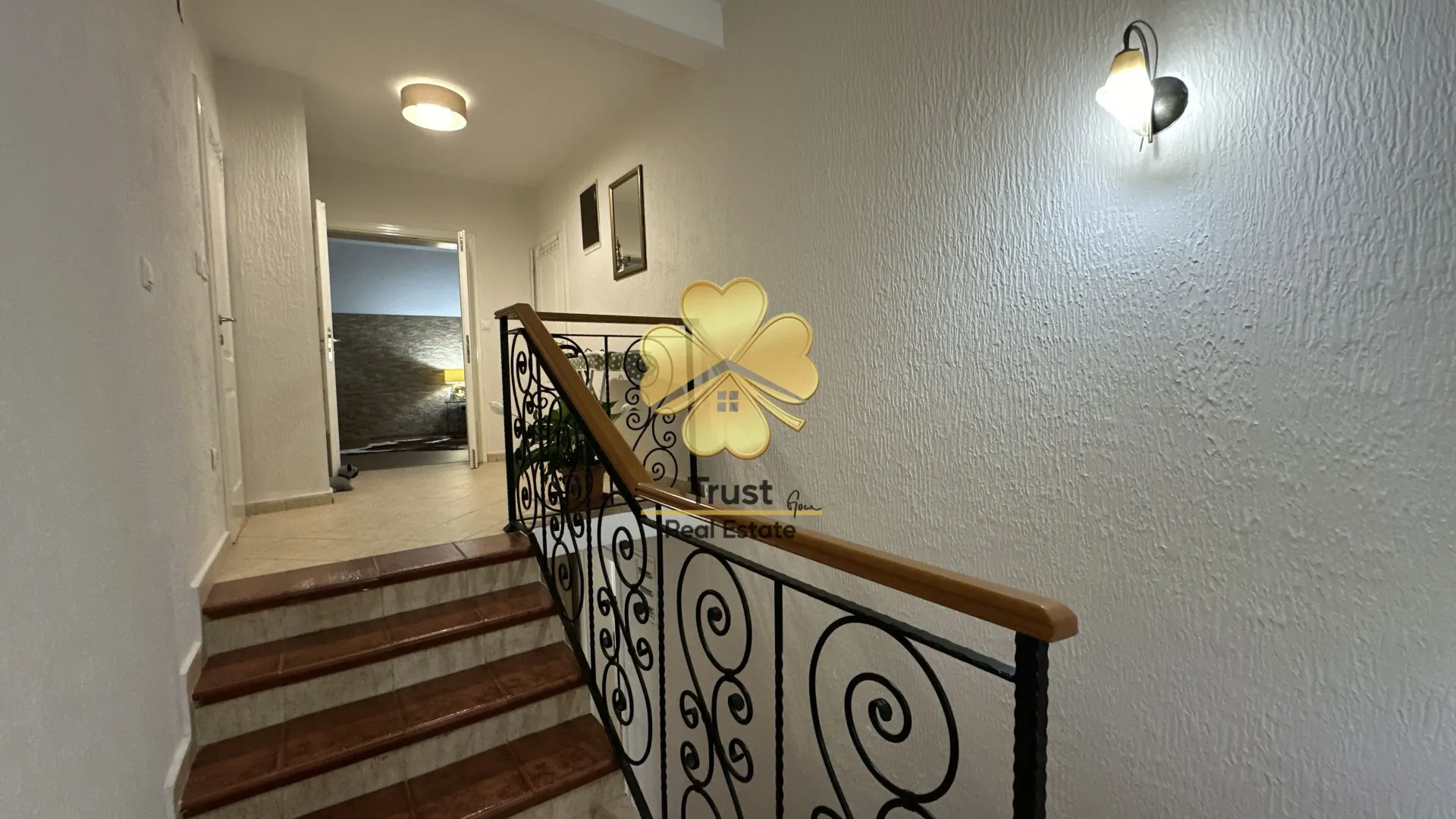 Rent, house, 250m², Donja Gorica, Podgorica