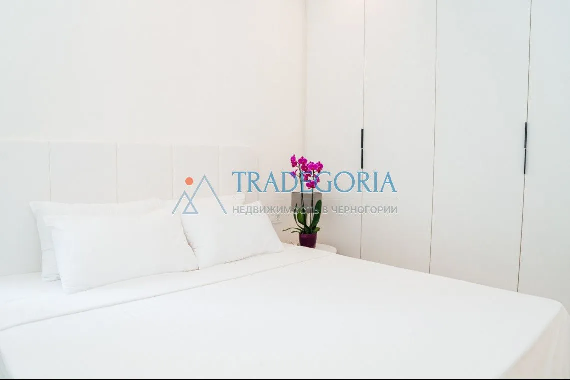 Prodaja, dvosoban stan, 110m², Rafailovići, Budva