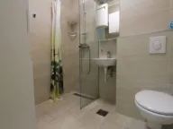 Izdavanje, garsonjera, 25m², Budva, Crna Gora - image 5