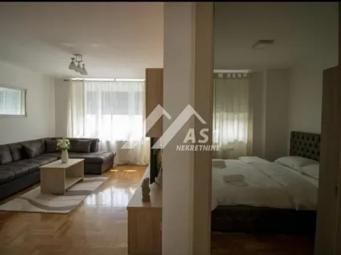 Izdavanje, dvosoban stan, 44m², Grbavica, Novi Sad Sve Podlokacije - image 2