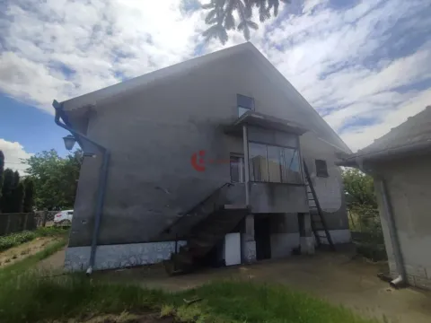 Sale, house, 256m², Peščara, Subotica - image 3