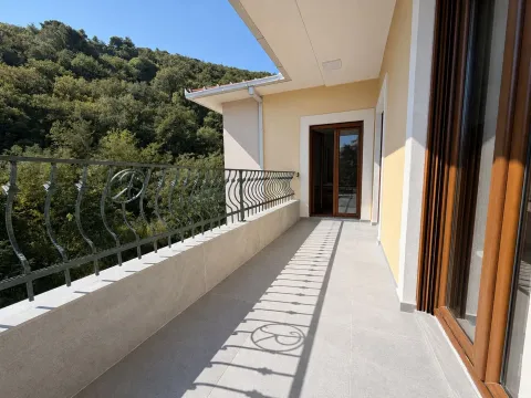 Sale, two bedroom apartment, 104m², Bečići, Budva - image 7
