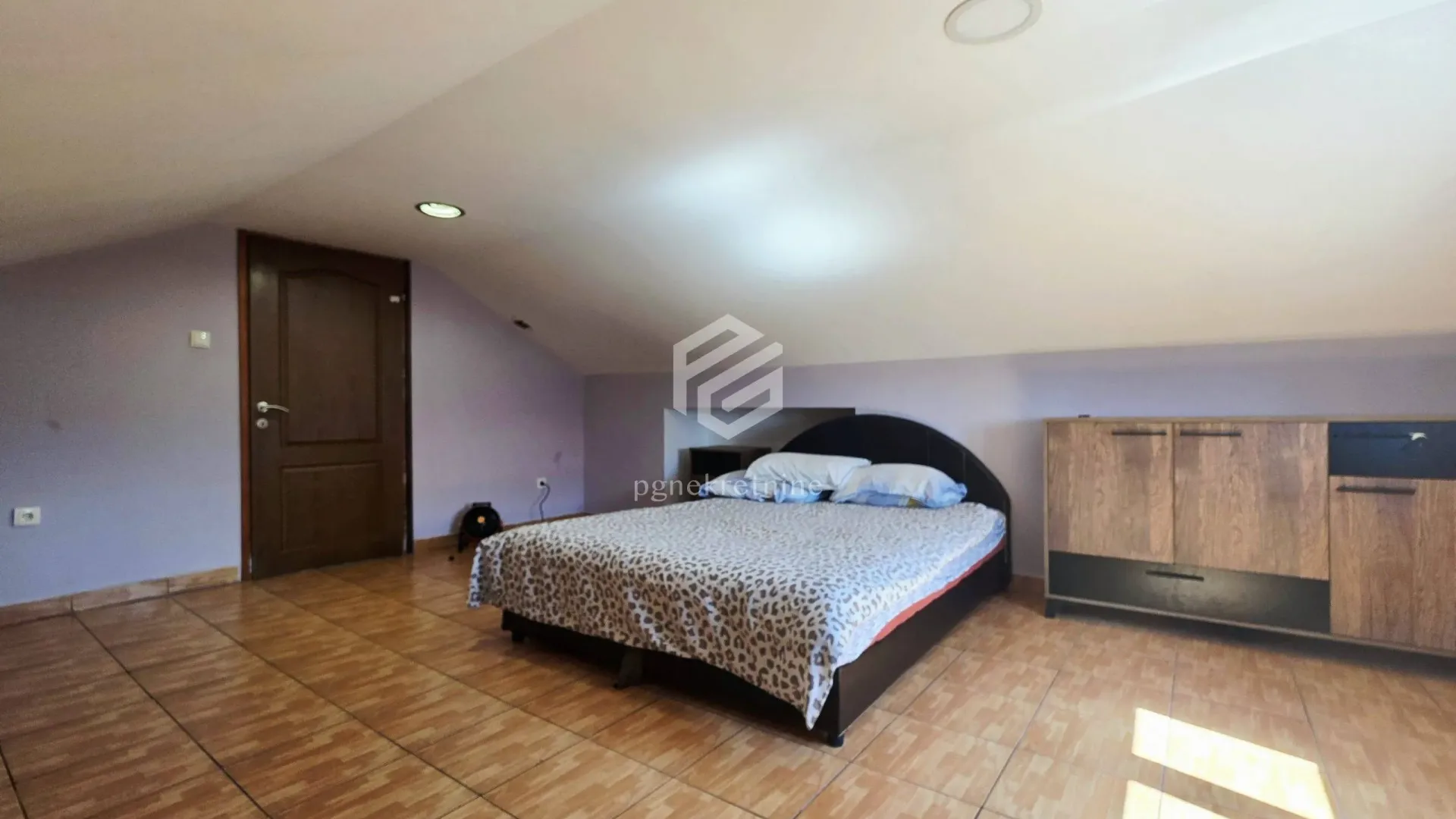 Rent, one bedroom apartment, 45m², Momišići, Podgorica