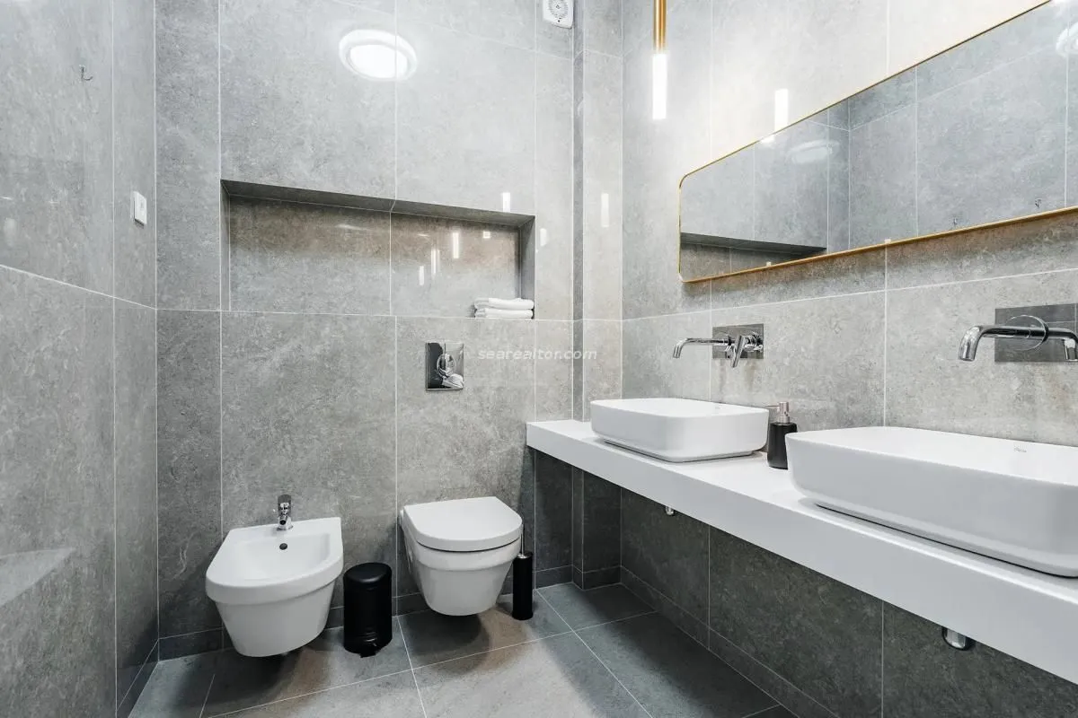 Sale, house, 220m², Reževići, Budva