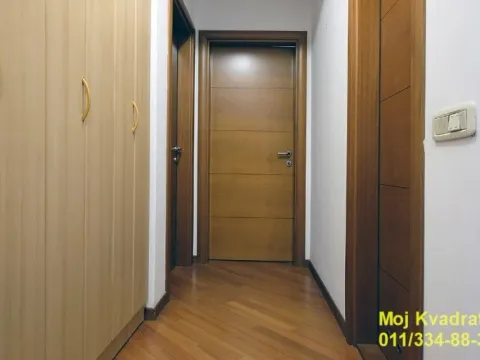 Sale, three bedroom apartment, 108m², Vukov Spomenik, Zvezdara Sve Podlokacije - image 11