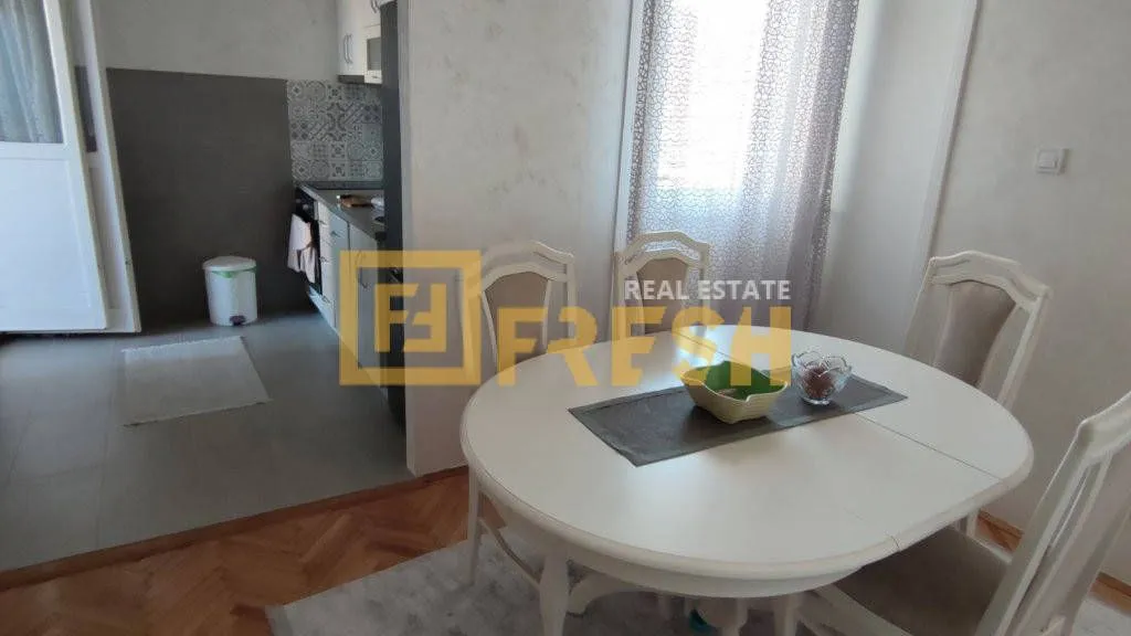 Izdavanje, dvosoban stan, 87m², Tuški Put, Podgorica