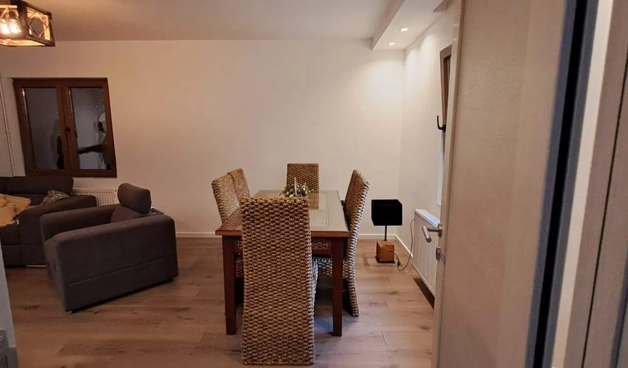 Prodaja, kuća, 155m², Centar, Kolašin