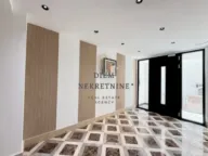 Izdavanje, trosoban stan, 111m², Vezirov Most, Podgorica - image 10