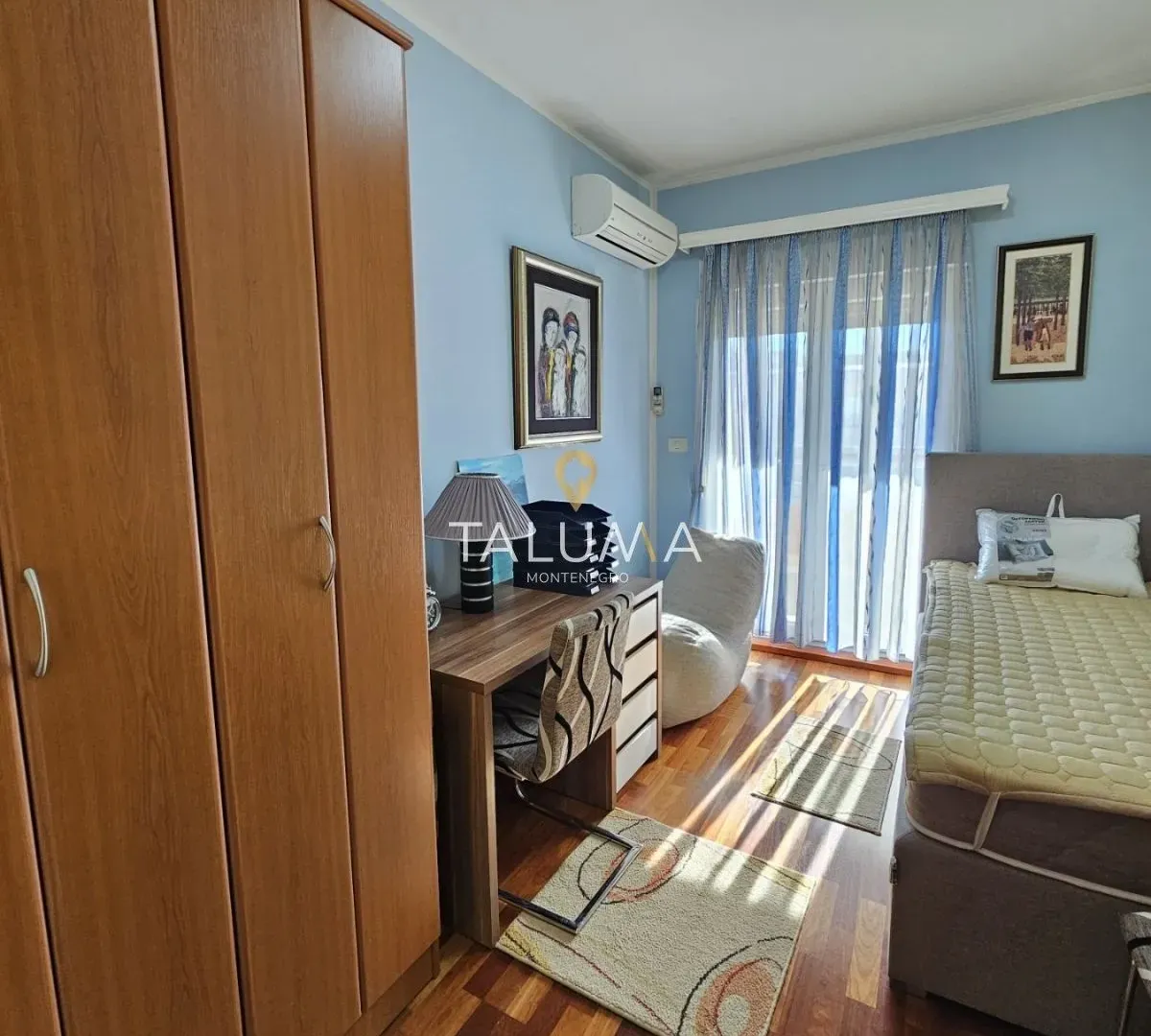 Rent, two bedroom apartment, 75m², City Kvart, Podgorica