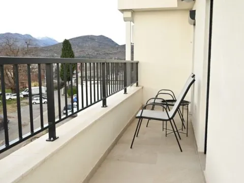 Rent, one bedroom apartment, 50m², Zagorič, Podgorica - image 9