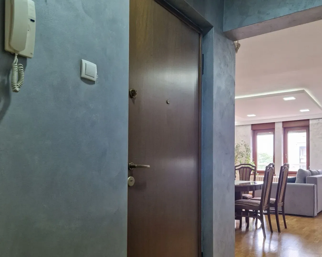 Sale, four bedroom apartment, 102m², Vračar Sve Podlokacije, Beograd