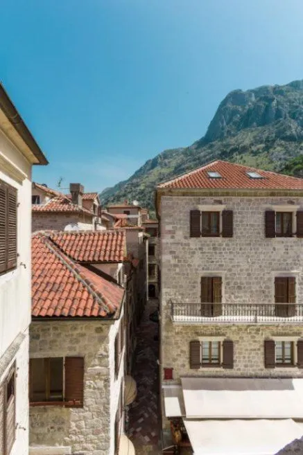 Prodaja, dvosoban stan, 62m², Stari Grad Kotor, Kotor