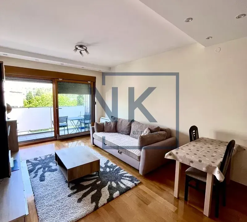 Izdavanje, jednosoban stan, 51m², Momišići, Podgorica