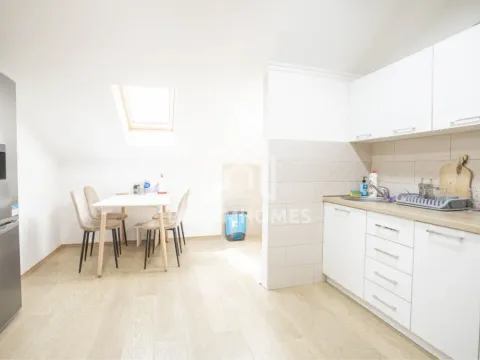 Prodaja, dvosoban stan, 50m², Stari Aerodrom, Podgorica - image 3