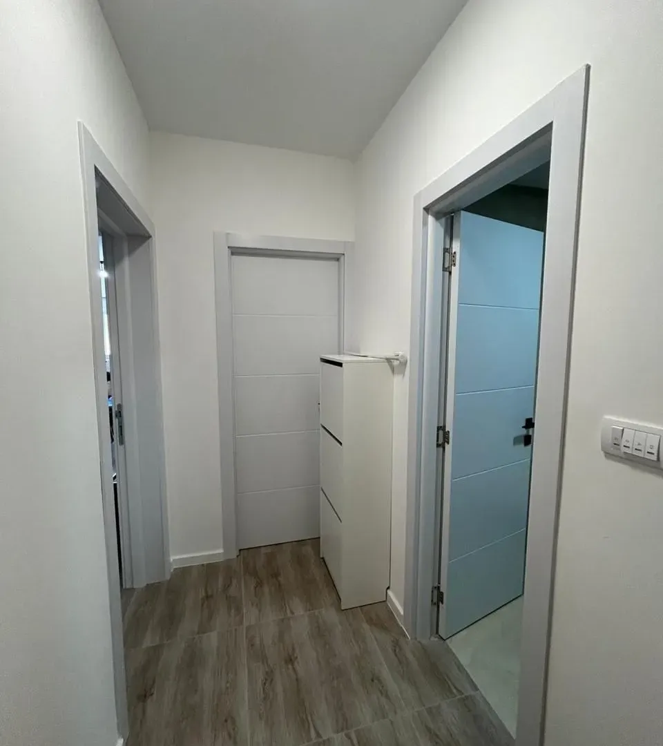 Izdavanje, jednosoban stan, 45m², Ilino, Bar