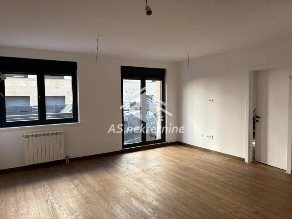 Izdavanje, dvosoban stan, 48m², Hadzipopovac, Palilula Sve Podlokacije