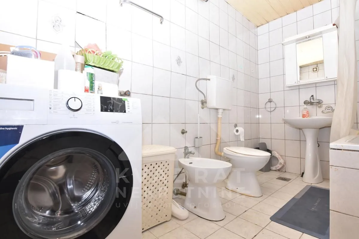 Prodaja, trosoban stan, 108m², Malo Brdo, Podgorica