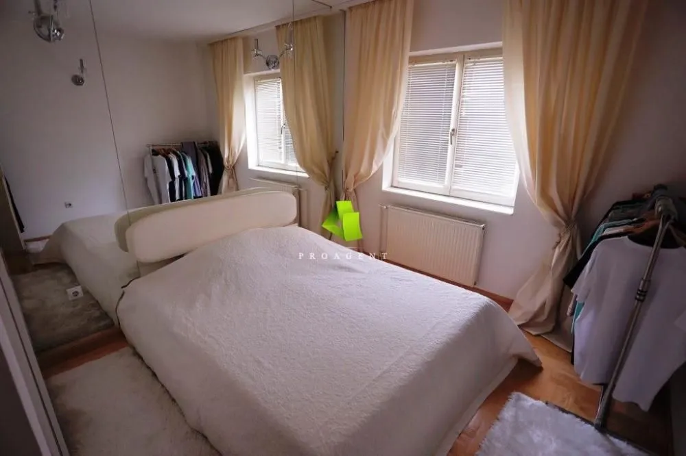 Prodaja, kuća, 350m², Pantelej, Niš