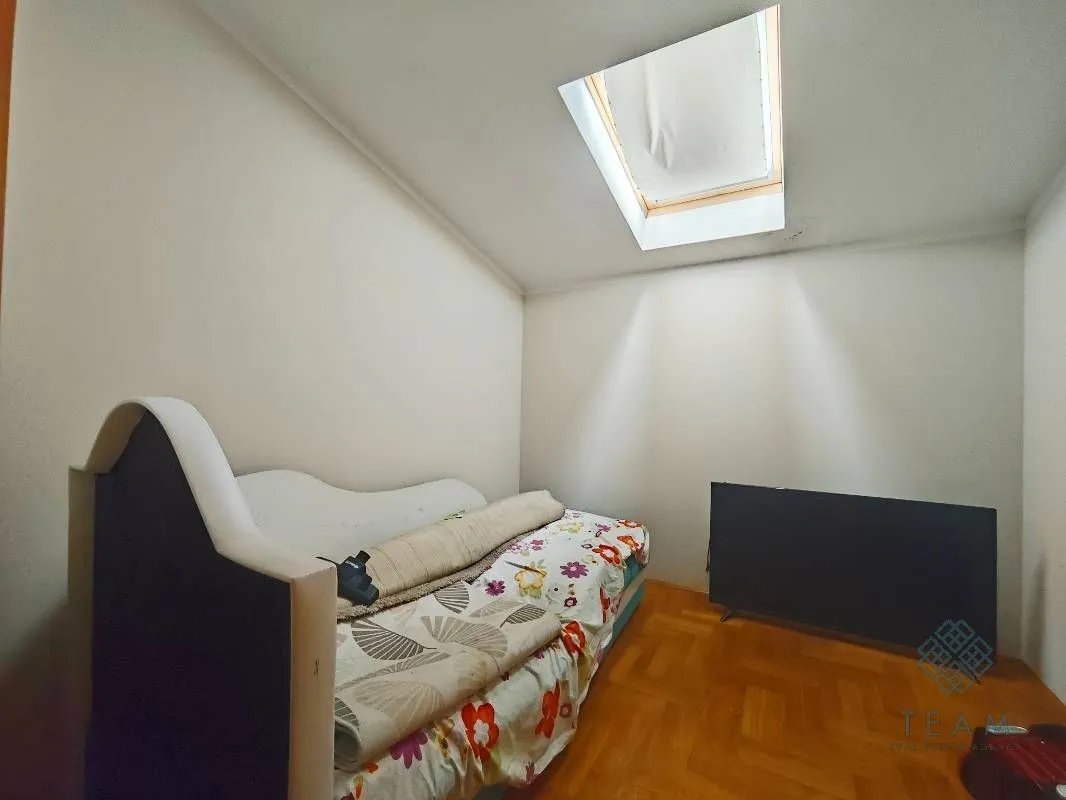 Prodaja, trosoban stan, 92m², Autobuska stanica, Podgorica