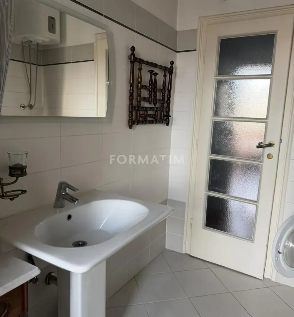 Sale, two bedroom apartment, 71m², Savski Venac, Beograd