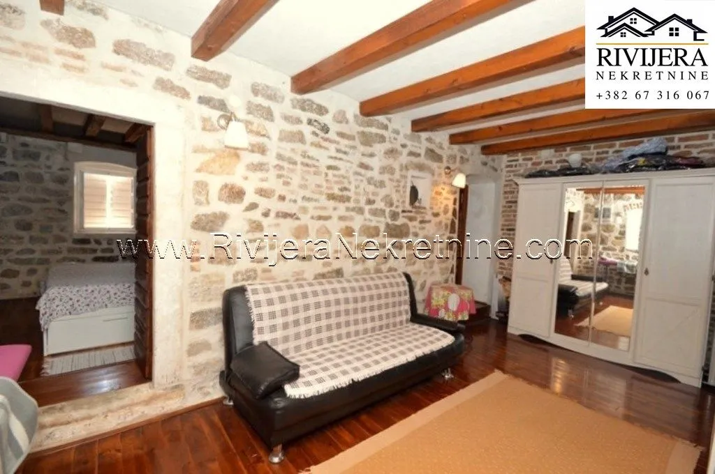 Prodaja, dvosoban stan, 106m², Centar, Herceg Novi