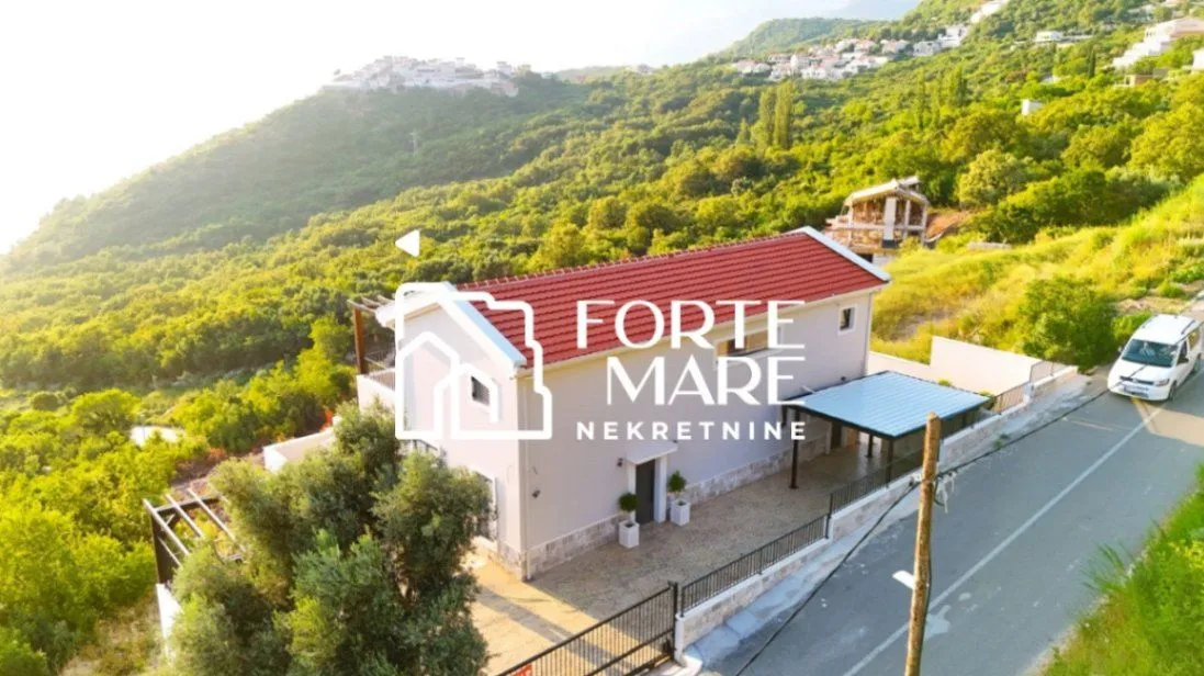 Sale, house, 430m², Blizikuće, Budva