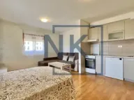 Izdavanje, dvosoban stan, 52m², Centar, Podgorica - image 9