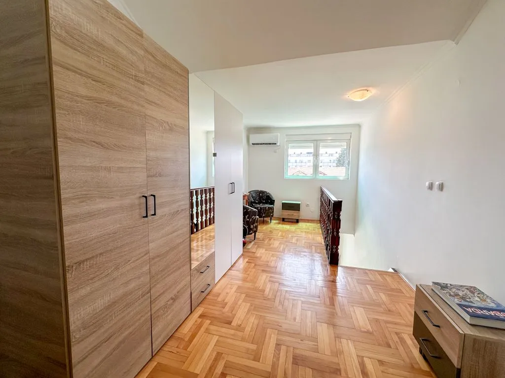 Prodaja, jednosoban stan, 58m², Centar, Podgorica