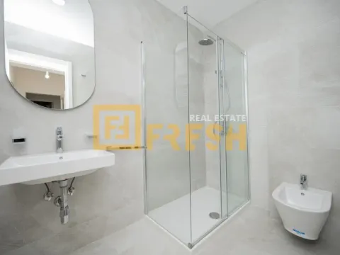 Izdavanje, dvosoban stan, 72m², City Kvart, Podgorica - image 14