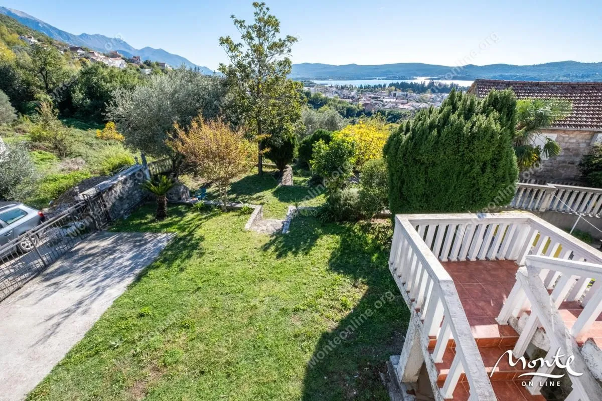 Prodaja, kuća, 153m², Tivat, Crna Gora