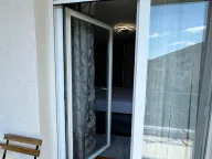 Izdavanje, dvosoban stan, 70m², Centar, Tivat - image 20