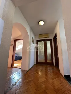 Sale, two bedroom apartment, 54m², Novi Beograd Blok 1 Fontana, Novi Beograd Sve Podlokacije - image 5