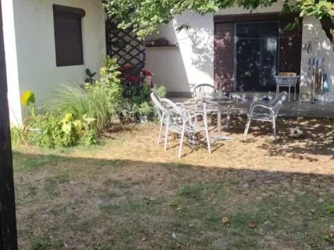 Prodaja, kuća, 330m², Nova Pazova, Stara Pazova - image 11