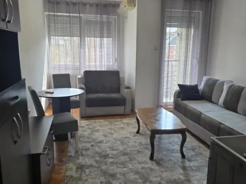 Rent, studio apartment, 26m², Novo naselje, Novi Sad - image 5