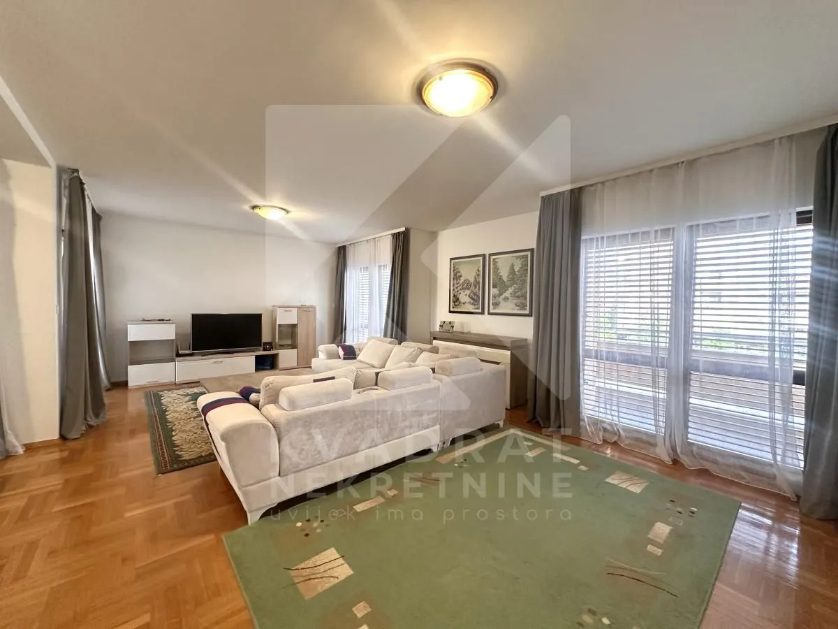 Rent, three bedroom apartment, 176m², Stari Aerodrom, Podgorica